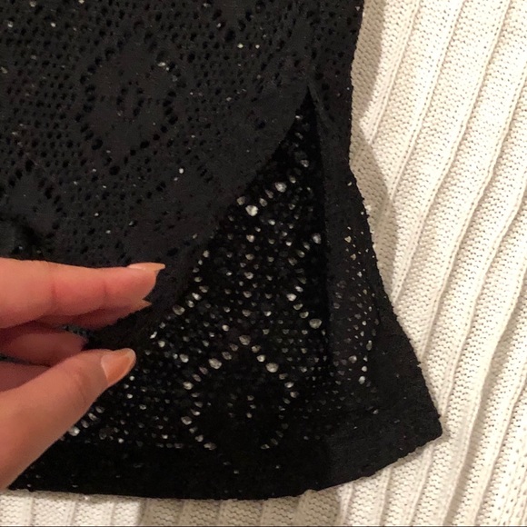 Lacey Zipper Cover-Up - Picture 5 of 9